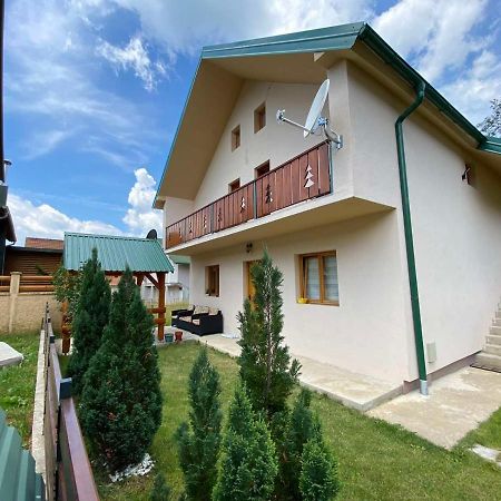 Apartmani Vuk 1 コラシン エクステリア 写真