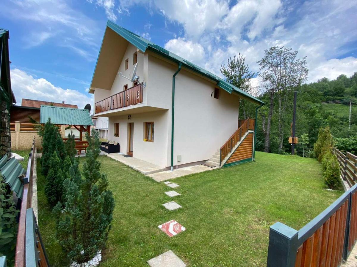 Apartmani Vuk 1 コラシン エクステリア 写真