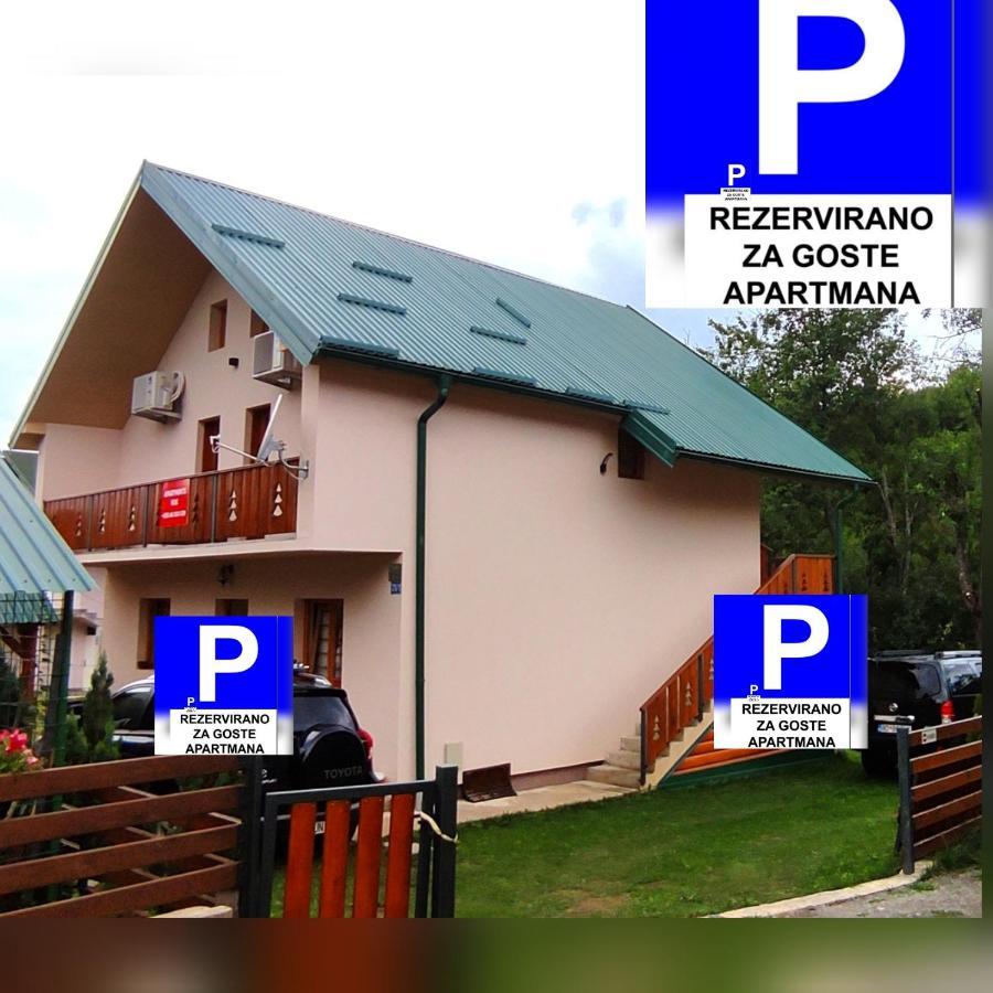 Apartmani Vuk 1 コラシン エクステリア 写真